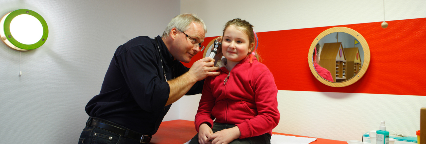 Untersuchung in der Kinderklinik